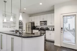 4242 Buena Vista St, Dallas, TX 75205 - Photo 7