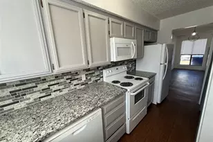 422 W 4th St, Kennedale, TX 76060 - Photo 7