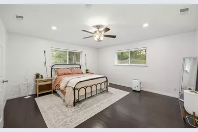 3732 Kiest Knoll Drive, Dallas, TX 75233 - Photo 15