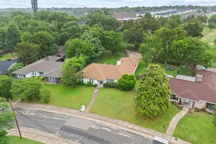 3732 Kiest Knoll Dr, Dallas, TX 75233 - Photo 29