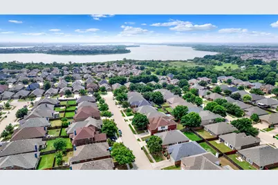 1412 Hawk Valley Drive, Little Elm, TX 75068 - Photo 25