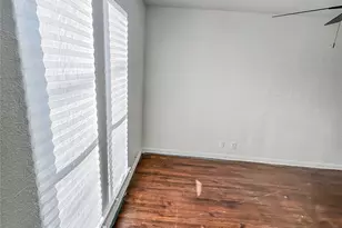 2404-2406 Colony Ct, Dallas, TX 75235 - Photo 13