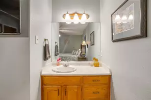 517 Post Oak Ln, Burleson, TX 76028 - Photo 29