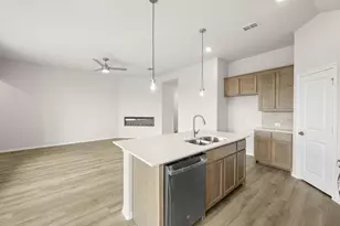 7537 Lavender Ln, Ponder, TX 76259 - Photo 9