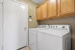 115 Loda Ct, Grand Prairie, TX 75050 - Photo 25