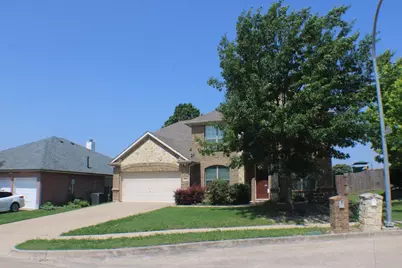 8224 Summerview Court, Fort Worth, TX 76123 - Photo 3