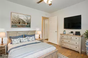2135 Reverchon Dr, Arlington, TX 76017 - Photo 33