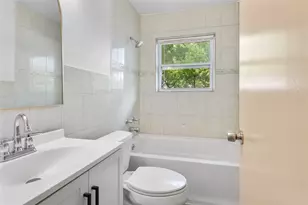 1513 Park Pl, Irving, TX 75061 - Photo 9