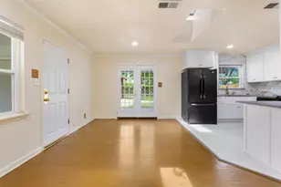1513 Park Pl, Irving, TX 75061 - Photo 3
