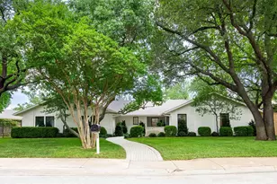 10564 Cox Ln, Dallas, TX 75229 - Photo 1