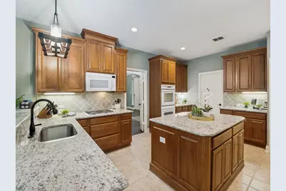 8909 Preston Wood Drive, McKinney, TX 75072 - Photo 11