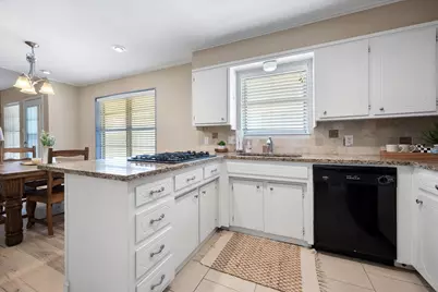 212 S Heights Drive, Crowley, TX 76036 - Photo 15