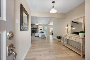 212 S Heights Dr, Crowley, TX 76036 - Photo 5