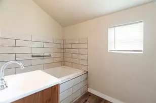 300 S Wall St, Itasca, TX 76055 - Photo 11
