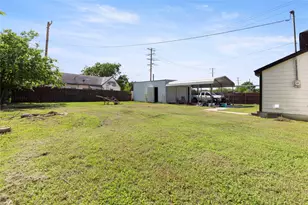 300 S Wall St, Itasca, TX 76055 - Photo 23