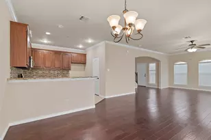4213 Kiowa Dr, Carrollton, TX 75010 - Photo 9