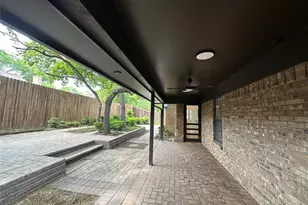 2109 S Winding Creek Dr, Grapevine, TX 76051 - Photo 25