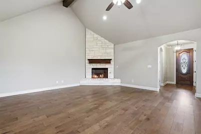 4918 Centre Court, Granbury, TX 76049 - Photo 5