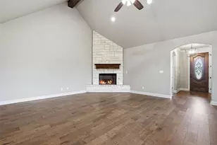 4918 Centre Ct, Granbury, TX 76049 - Photo 5