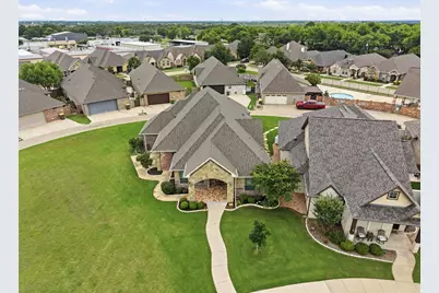 4918 Centre Court, Granbury, TX 76049 - Photo 29