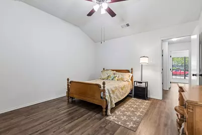 825 Bristol Avenue, Saginaw, TX 76179 - Photo 15