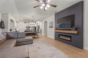 925 Lighthouse Ln, Savannah, TX 76227 - Photo 13