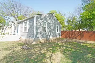 313 E Columbia St, Weatherford, TX 76086 - Photo 3
