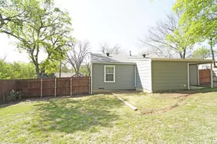 313 E Columbia St, Weatherford, TX 76086 - Photo 17