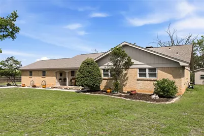 102 Lori Lane, Brownwood, TX 76801 - Photo 3