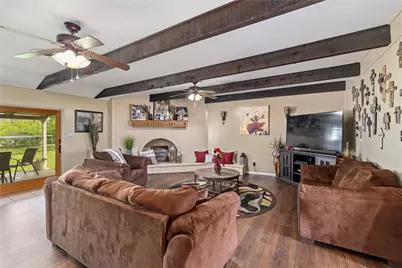102 Lori Lane, Brownwood, TX 76801 - Photo 7