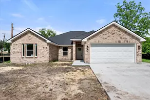 505 S 36th St, Corsicana, TX 75110 - Photo 1