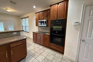 305 Moonlight Dr, Euless, TX 76039 - Photo 21