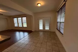 305 Moonlight Dr, Euless, TX 76039 - Photo 25