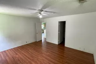 5056 Urban Ave, Dallas, TX 75227 - Photo 11