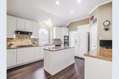 5610 McKinley Lane, Richardson, TX 75082 - Photo 13