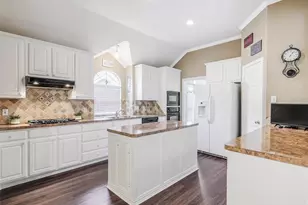 5610 McKinley Ln, Richardson, TX 75082 - Photo 13