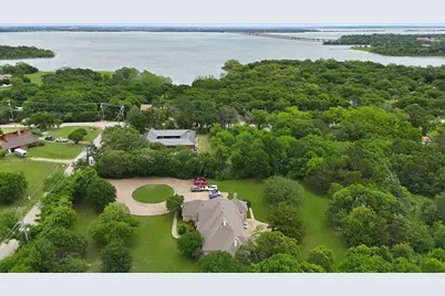 102 Dobbs Road, Lake Dallas, TX 76208 - Photo 35