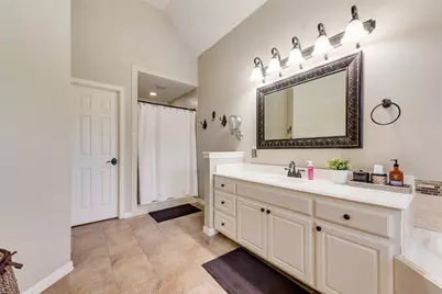 102 Dobbs Road, Lake Dallas, TX 76208 - Photo 23
