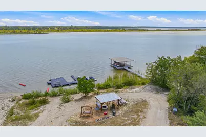 4945 Peachtree Circle, Granbury, TX 76048 - Photo 37