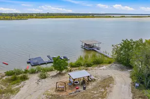 4945 Peachtree Cir, Granbury, TX 76048 - Photo 37