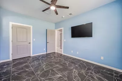 4945 Peachtree Circle, Granbury, TX 76048 - Photo 19