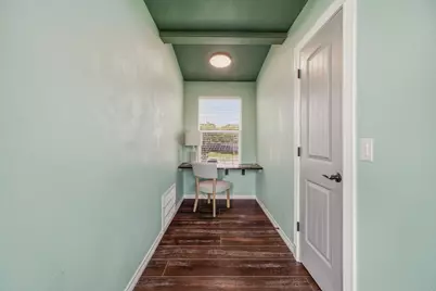 4945 Peachtree Circle, Granbury, TX 76048 - Photo 11