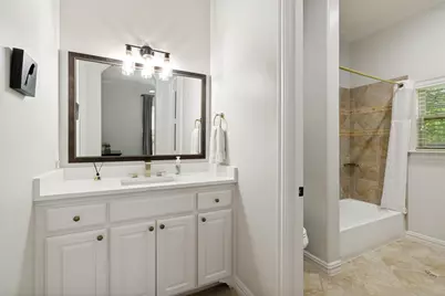 6501 Blanch Circle, Dallas, TX 75214 - Photo 17