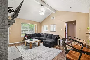817 Panay Way Dr, Fort Worth, TX 76108 - Photo 3