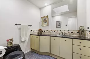 16702 Village Ln, Dallas, TX 75248 - Photo 15