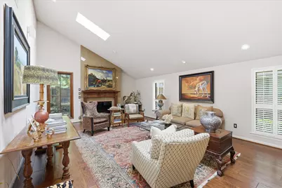 16702 Village Lane, Dallas, TX 75248 - Photo 5