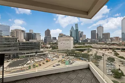 2408 Victory Park Lane #1035, Dallas, TX 75219 - Photo 21