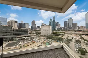 2408 Victory Park Ln, Dallas, TX 75219 - Photo 21