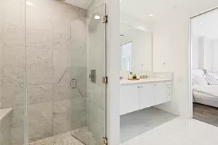 2408 Victory Park Ln, Dallas, TX 75219 - Photo 17