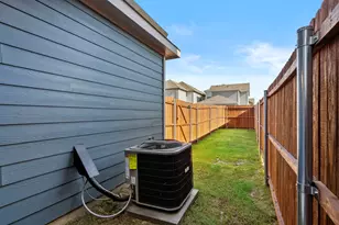 3045 Maple Orch Ln, Fort Worth, TX 76140 - Photo 27